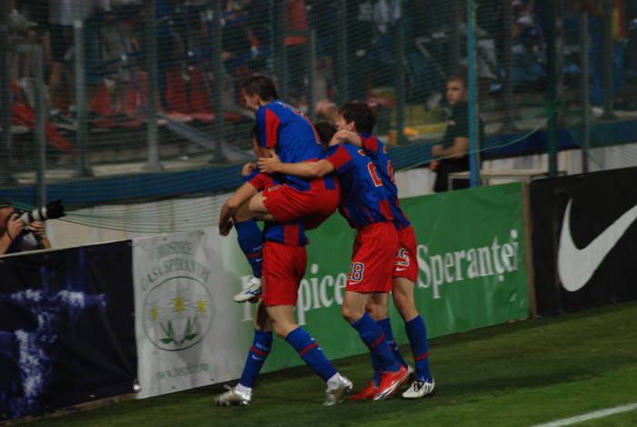 STEAUA-ujpest 092 - STEAUA