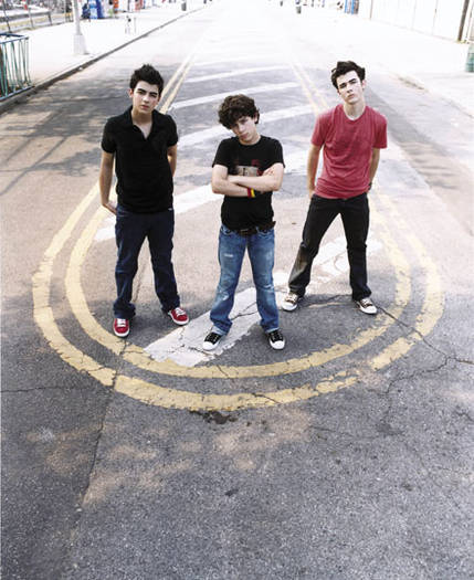 Jonas-Brothers-sp04