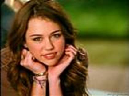 miley-cyrus_dot_com-disney-channel-express-yourself3-002
