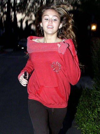 image - aici sunt doar poze cu miley cyrus-hannah montana
