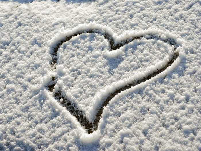 snow-heart2 - Hearts