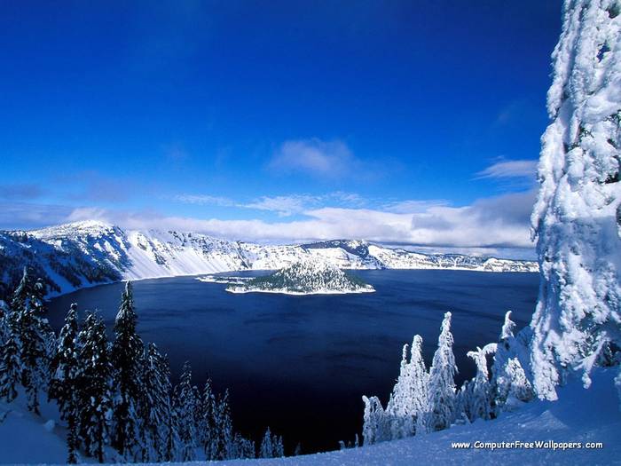 Wallpapers - Nature 10 - Crater_Lake_In_Winter,_Crater_Lake_National_Park,_Oregon - Very Beautiful Nature Scenes
