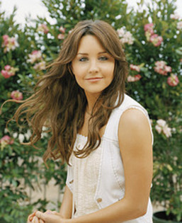 2415587272_b5cf218dc1_m