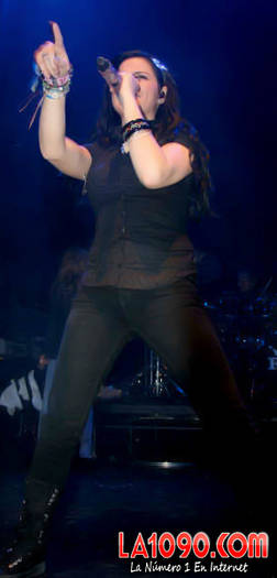 6jd7ocl - Poze Maite Perroni