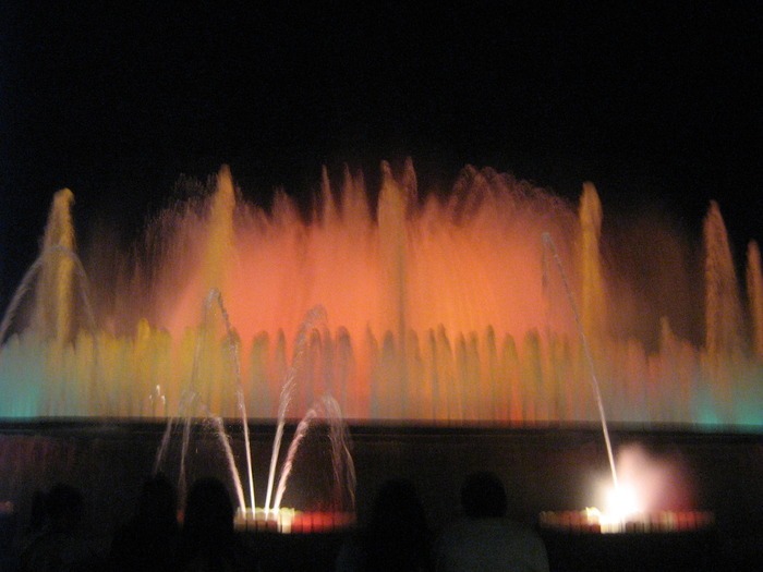 84 Barcelona Magic Fountain