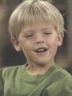 AAJSBXTRQXXXDAIETPZ - Zack-Cody poze