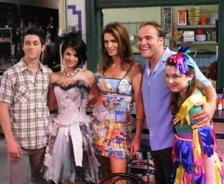 3251756189_5b49c60cd5[1] - wizards of waverly place