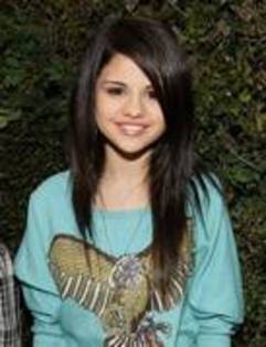 selena - concurs 4