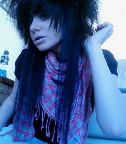 LFLHKSFVEQGJALPMREV - EmO