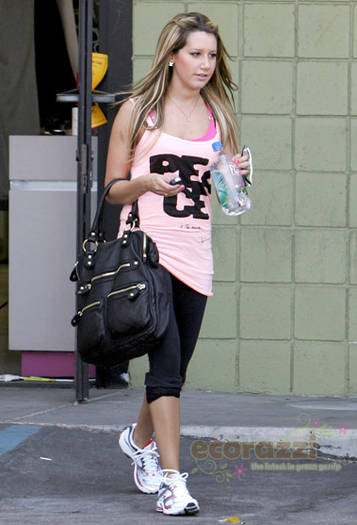 tisdale_peace - Ashley Tisdale