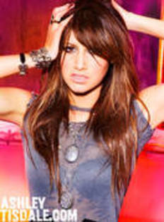 Ashley (6) - Ashley Tisdale - Sedinta Foto 2