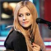 010ace0dba7ecbea[1] - Avril Lavigne