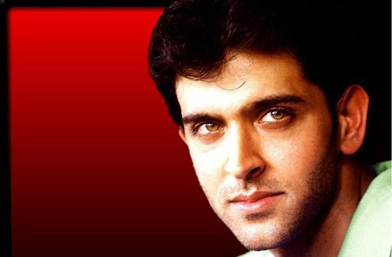 hrithik_roshan (83); Actor indian ce a devenit peste noapte un super star, din cauza filmului de succes "Kaho Naa... Pyaa
