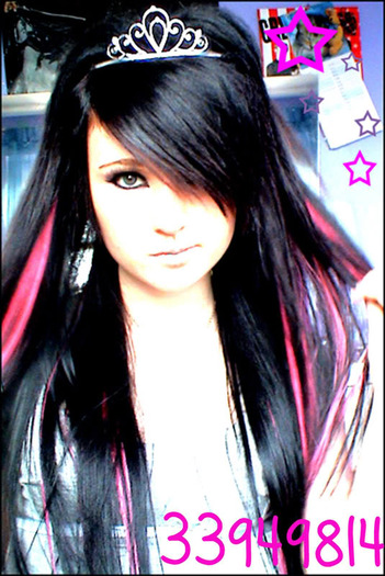 Emo_scene_hair_girl_myspace_2