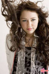 VEYAVNPJKVTCRVHSCFQ - miley cyrus