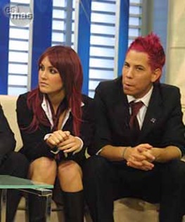 2006215051149278405kb8 - cupluri REBELDE