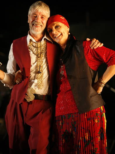 visu&carmen600_1 - Poze REGINA