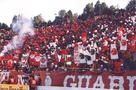 2003_3_25_13_33_38_stadion04[1] - DINAMO