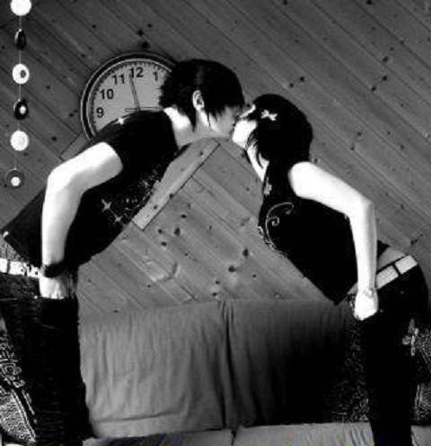 emo love