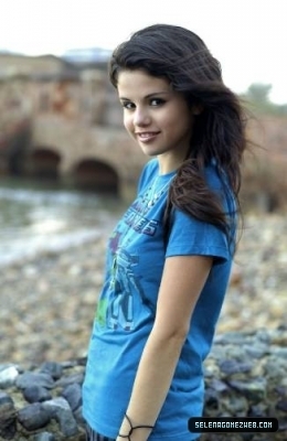 TFIICDRUCSNXTQTBAHI - Poze Selena Gomez