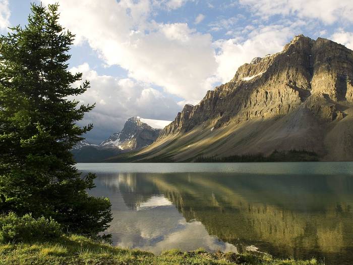 Bow Lake, Banff National Park, Alberta, Canada - Canada Wallpapers