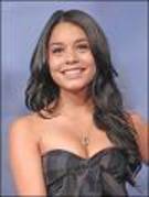 A89YVN - club vanessa hudgens