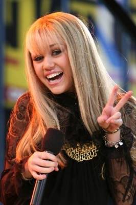 VBDQYCPWAYCIVISFMBF - Hannah Montana