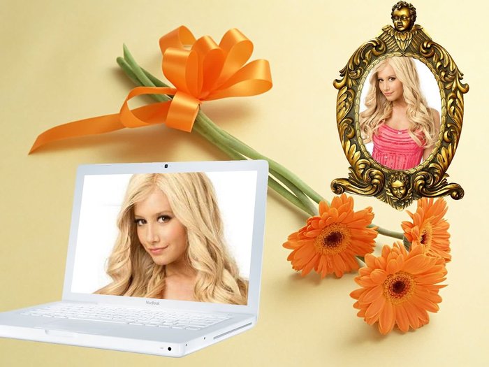 ashley pe laptop - poze modificate cu Ashley Tisdale