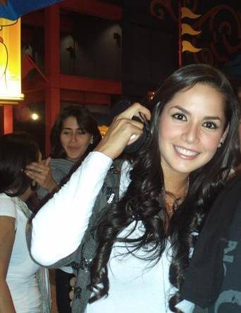 12 - Carmen Villalobos