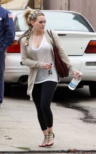 29o3d4j[1] - Hilary-June 10 - Leaving Pilates Class