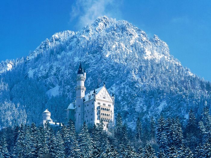 Neuschwanstein Castle, Bavaria, Germany - snow