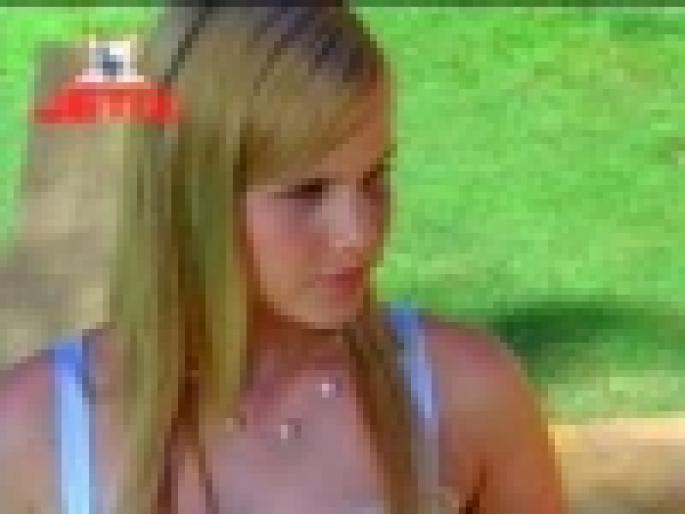 emma o vede pe rikki