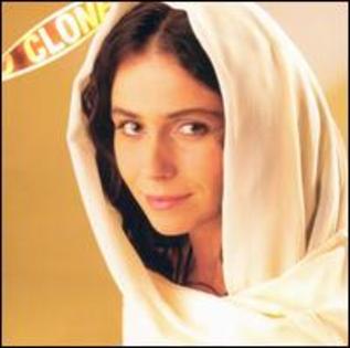 f33552t7dwi - CLONA-pictures