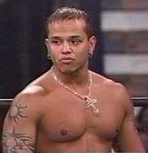 530649924orVzOu_ph - WWE - Rey Mysterio