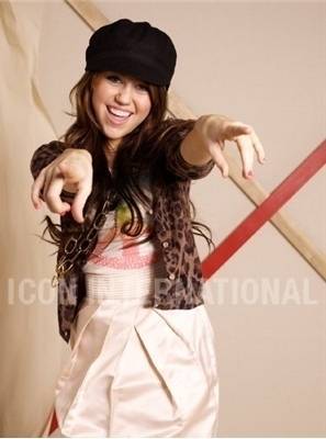 SBACLNNGJHOCVTYRSOI - miley-hannah