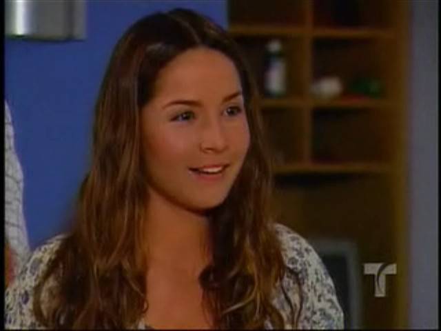 FIULKEYXACPTCYMSQYE - Carmen Villalobos