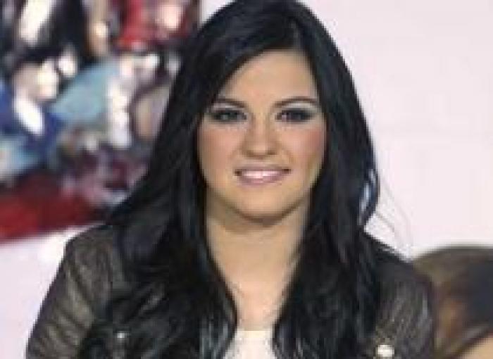 CFFUABAISHWIGFRQZFF - Maite Perroni