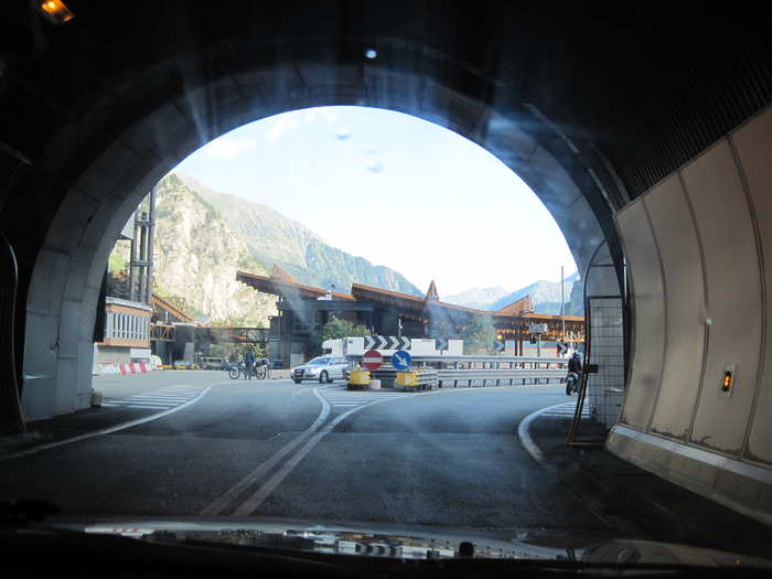 IMG_2016 - De la lacul Leman spre tunelul MONT BLANC