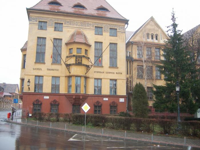 Medias-Liceul St. L. Roth