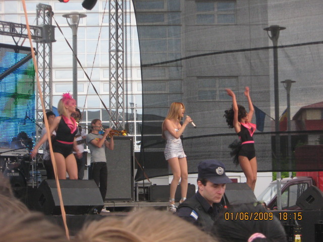 2lwkdty - Elena Gheorghe
