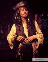 small_kinopoisk_ru-Pirates-Caribbean-At-World-s-End-513684.jpg