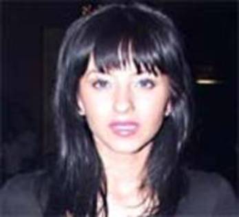 PLIAWJDWASLGDARNVDJ - Giulia Anghelescu