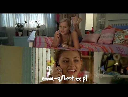 emma si cleo vorbind la telefon - h2o