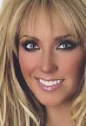 QWDJAZZKBNBXANNBOCS - Anahi