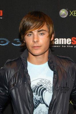 1460152535_829f17b67f - fan club zac efron