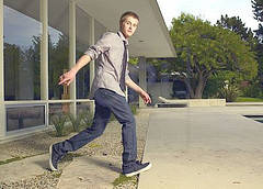 3369155032_30e7e3eee6_m - lucas grabeel