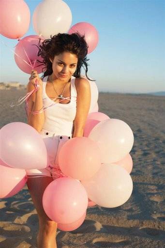 Vanessa Hudgens - 012