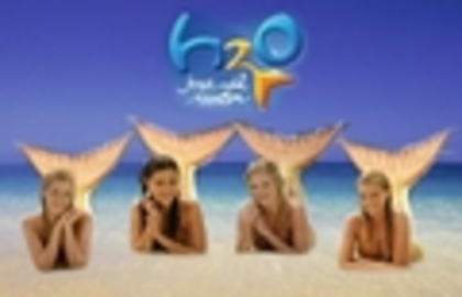 h2o-season-3-h2o-just-add-water-8525151-120-77