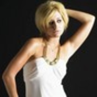 th_1CAWTGNV2-1 - ASHLEY TISDALE POZE RARE