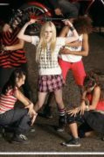 VHCRPUQCQFJCTEGCQFU - alte poze cu avril lavigne